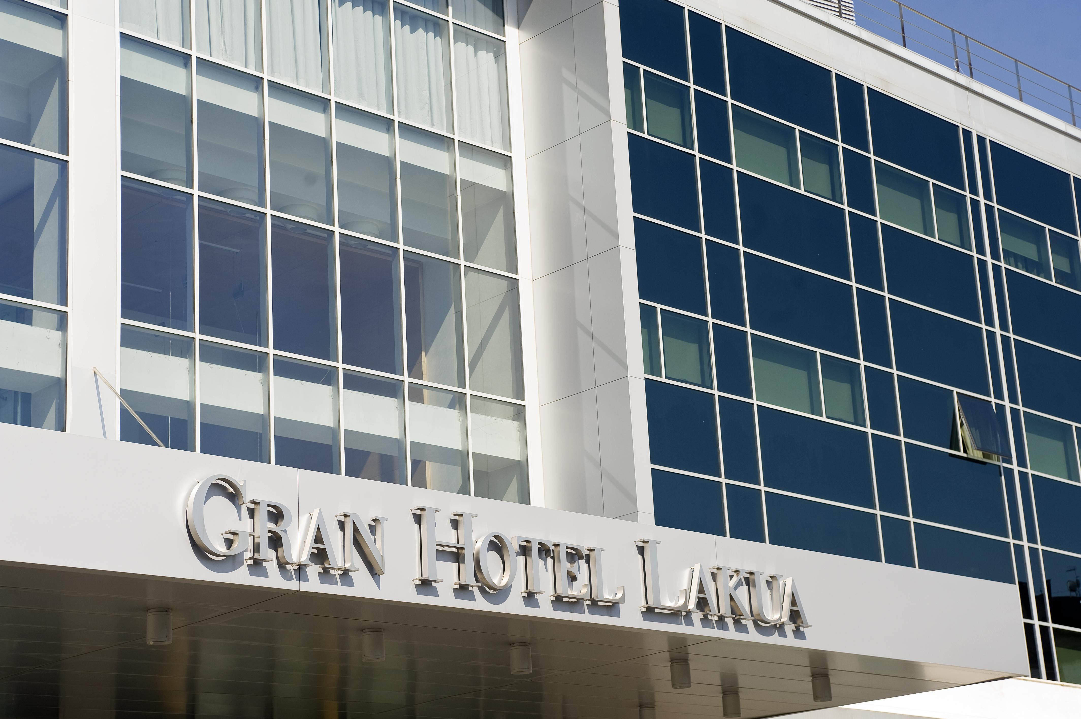 Gran Hotel Lakua Витория Экстерьер фото